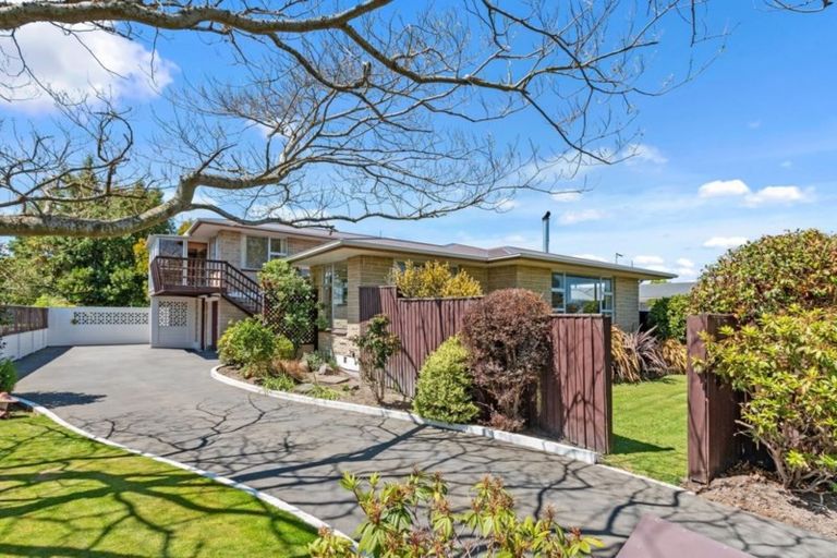 Photo of property in 20 Freebairn Street, Redwood, Christchurch, 8051