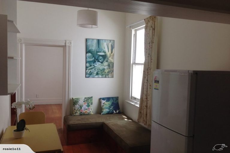 Photo of property in 8 Amiria Street, Saint Marys Bay, Auckland, 1011