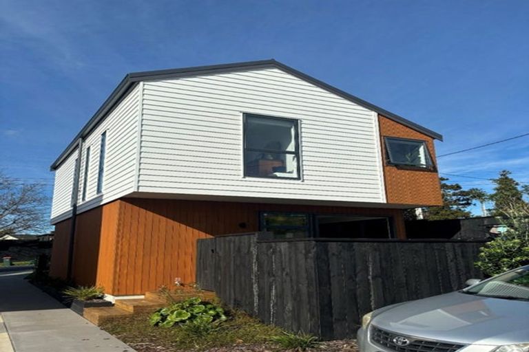 Photo of property in 2/48 Salisbury Road, Birkdale, Auckland, 0626