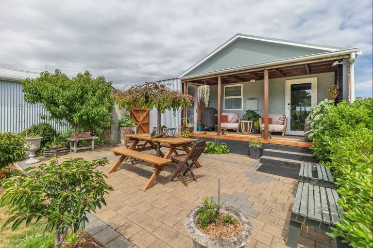 Photo of property in 72 Koputara Road, Himatangi Beach, Foxton, 4891