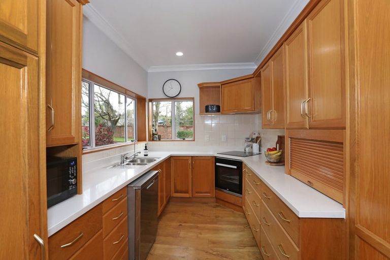 Photo of property in 2 Sandon Road, Feilding, 4702