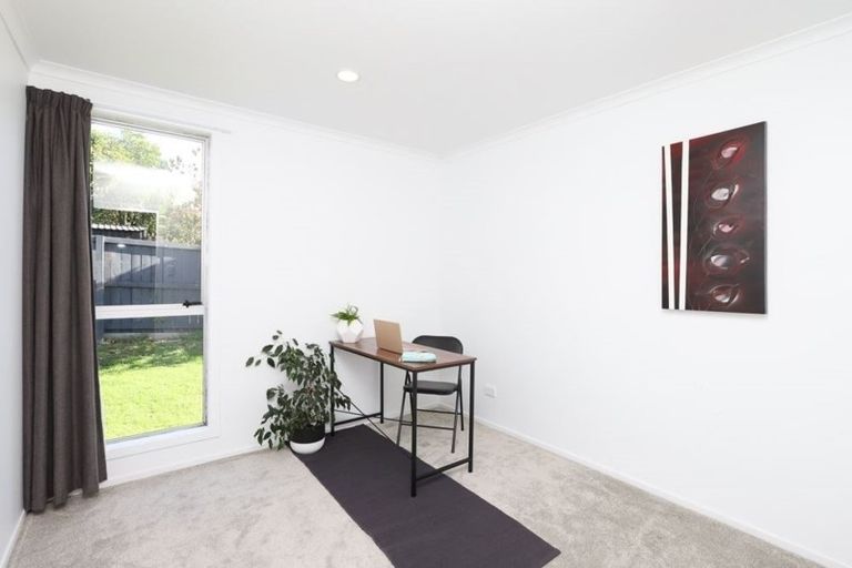 Photo of property in 15 Walsh Street, Forest Lake, Hamilton, 3200