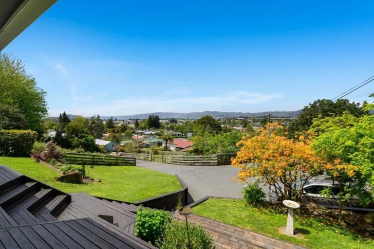 Photo of property in 29b Gordon Road, Selwyn Heights, Rotorua, 3015