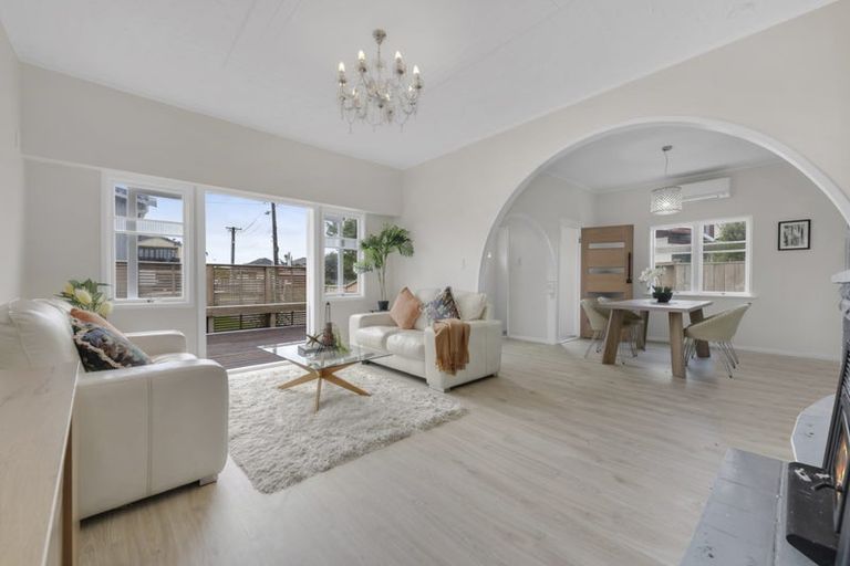 Photo of property in 6 Lipscombe Avenue, Papatoetoe, Auckland, 2025