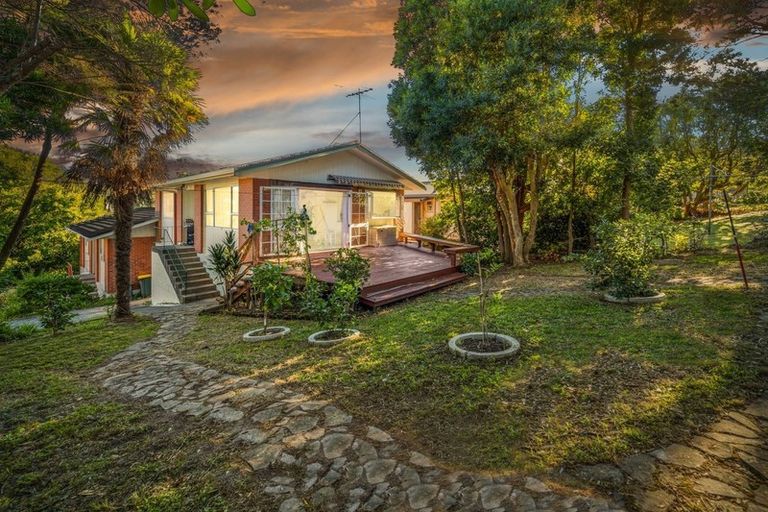 Photo of property in 2/21 Glamorgan Drive, Torbay, Auckland, 0630