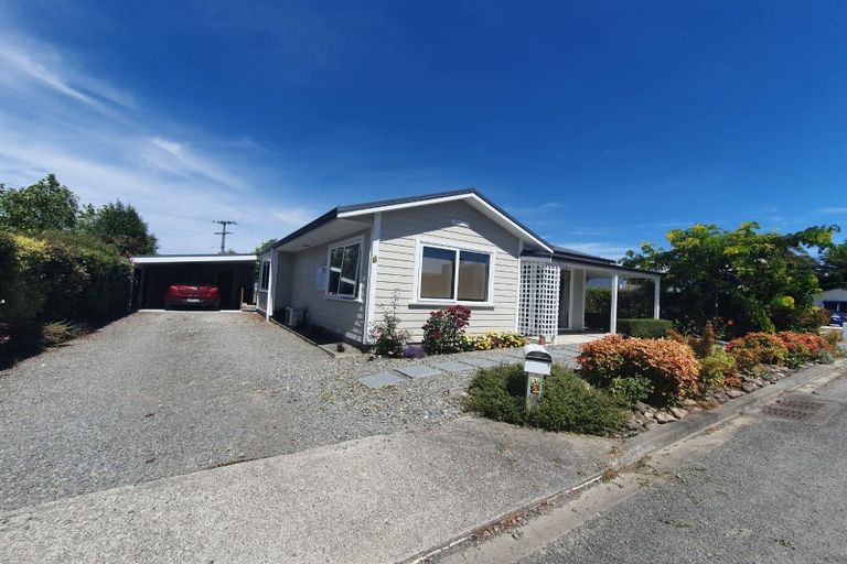 Photo of property in 2 Sam Meads Way, Greytown, 5712