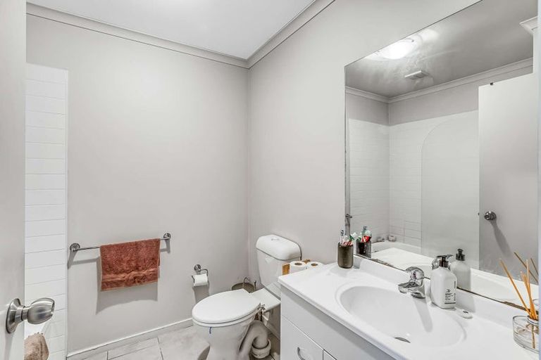 Photo of property in 24/94 Glengarry Road, Glen Eden, Auckland, 0602