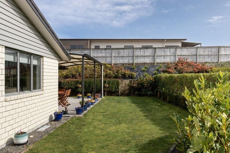 Photo of property in Waterview Estate, 3/4 Greystone Place, Omokoroa, 3114