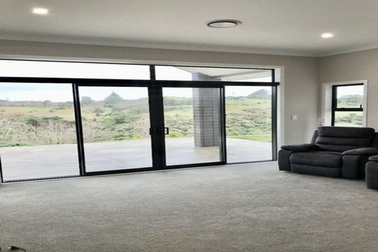 Photo of property in 90 Stoneridge Terrace, Whitford, 2576