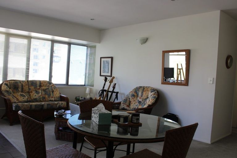 Photo of property in St Peters Apartments, 3a/192 Willis Street, Te Aro, Wellington, 6011