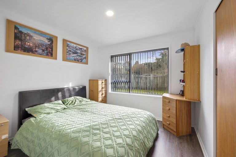 Photo of property in 10 Shaldon Crescent, Blagdon, New Plymouth, 4310