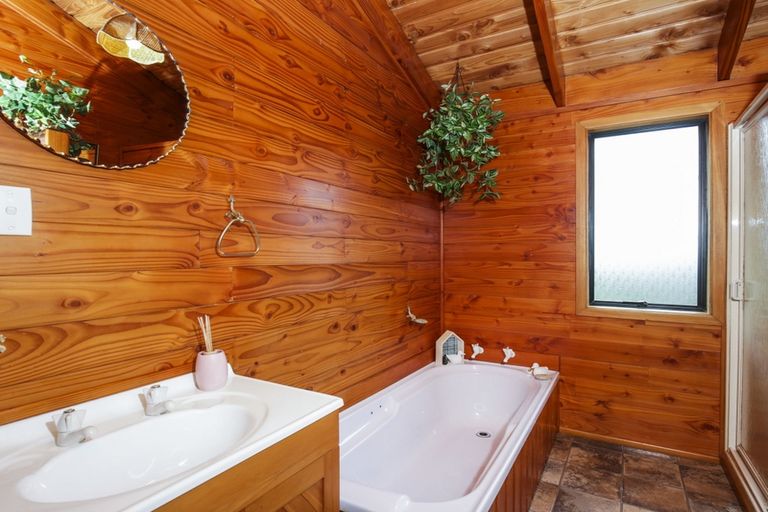 Photo of property in 55 Don Buck Road, Massey, Auckland, 0614