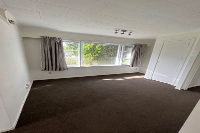 Photo of property in 16 Waipa Street, Birkenhead, Auckland, 0626