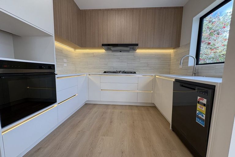 Photo of property in 14 Newhaven Terrace, Mairangi Bay, Auckland, 0630