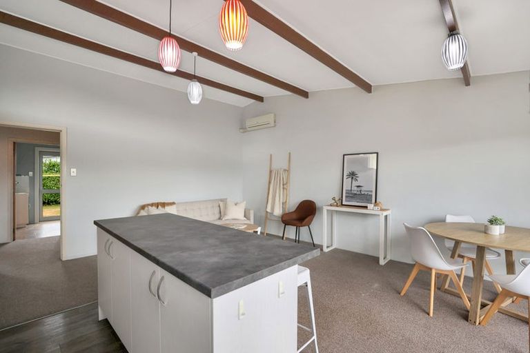 Photo of property in 2/17 Wills Street, Ashburton, 7700