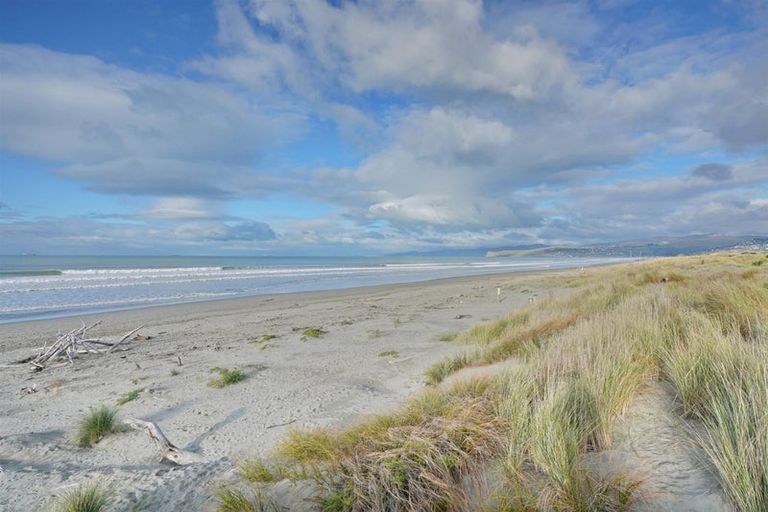 Photo of property in 2/288 Pine Avenue, South New Brighton, Christchurch, 8062