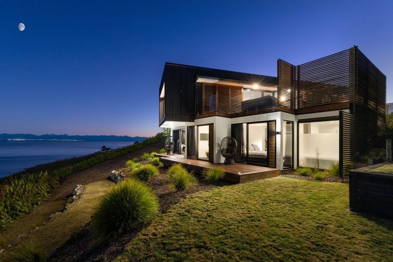 Photo of property in 3 Tarepa Court, Kaiteriteri, Motueka, 7197