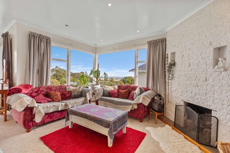 Photo of property in 124 Mount View Road, Bastia Hill, Whanganui, 4500