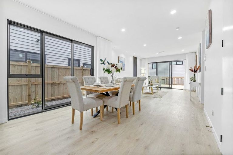 Photo of property in 4 Sagitta Drive, Flat Bush, Auckland, 2019