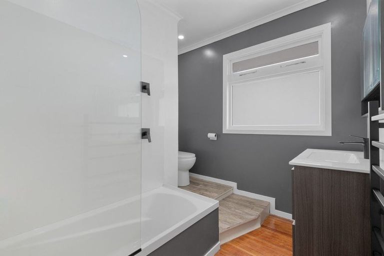 Photo of property in 15 Soper Road, Mosgiel, 9024