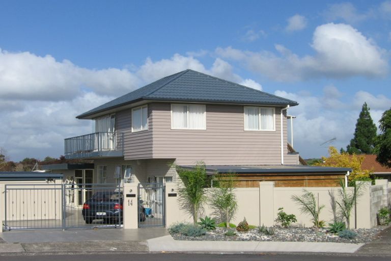 Photo of property in 14 Rene Place, Sunnyhills, Auckland, 2010