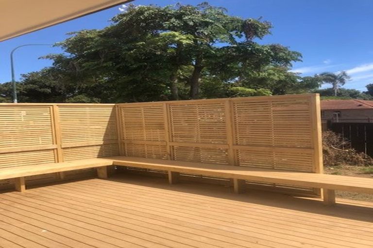 Photo of property in 1/452 Swanson Road, Ranui, Auckland, 0612