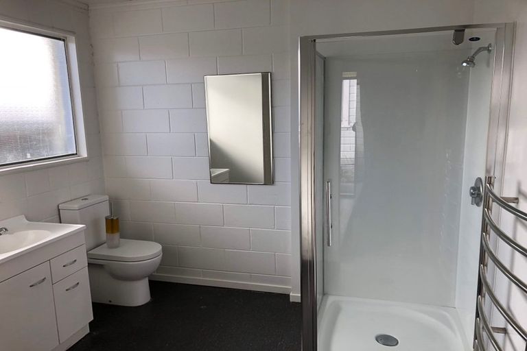 Photo of property in 35 Scarborough Terrace, Mount Victoria, Wellington, 6011