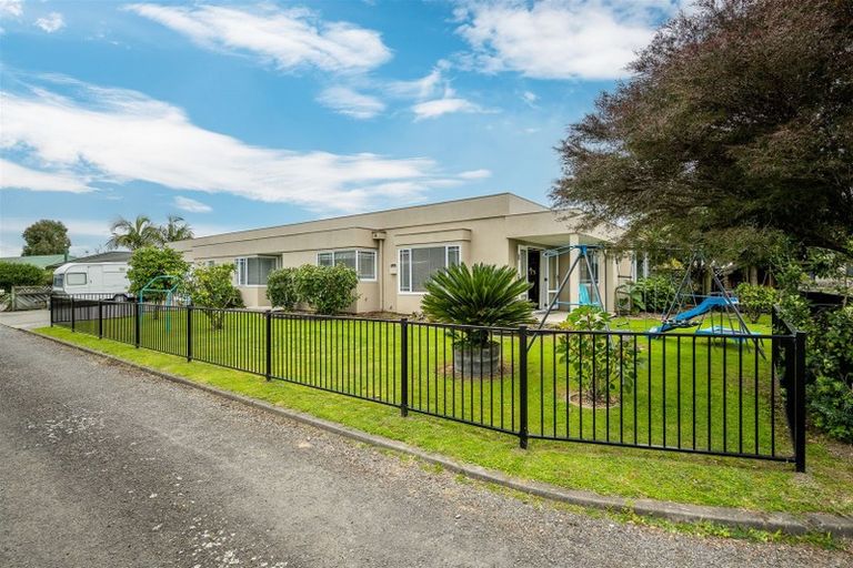 Photo of property in 525a Main North Road, Bay View, Napier, 4104