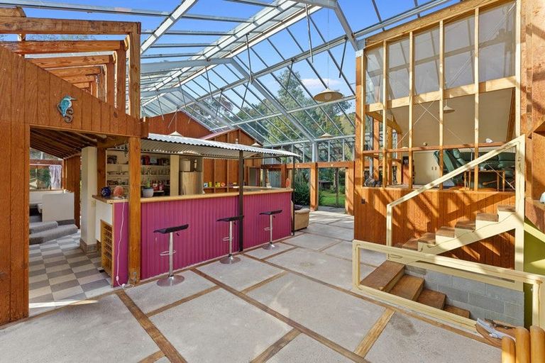 Photo of property in Stringer House, 224 Main Road South, Raumati South, Paraparaumu, 5032