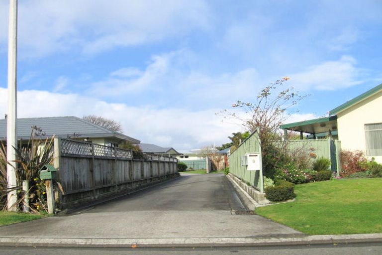 Photo of property in 9 Amanda Place, Mayfair, Hastings, 4122