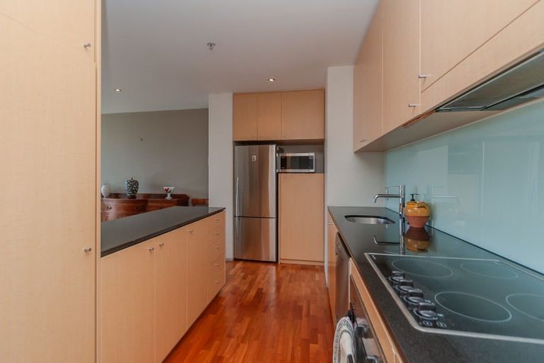 Photo of property in Sanctum Apartments, 64/10b Ebor Street, Te Aro, Wellington, 6011