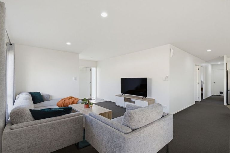 Photo of property in 11/15 O'sullivan Place, Waiuku, 2123