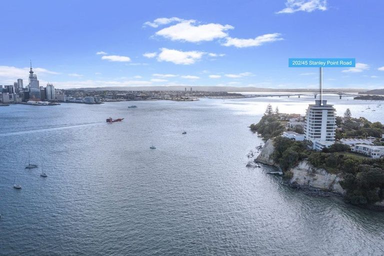 Photo of property in 58/45 Stanley Road, Stanley Point, Auckland, 0624