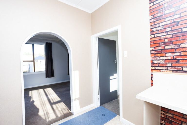 Photo of property in 64 Nichol Street, Heidelberg, Invercargill, 9812