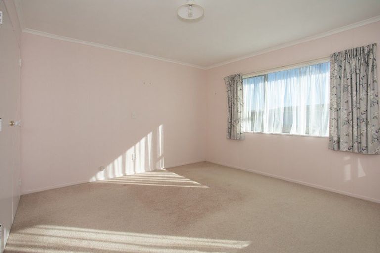 Photo of property in 1 Mcilwaine Place, Marton, 4710