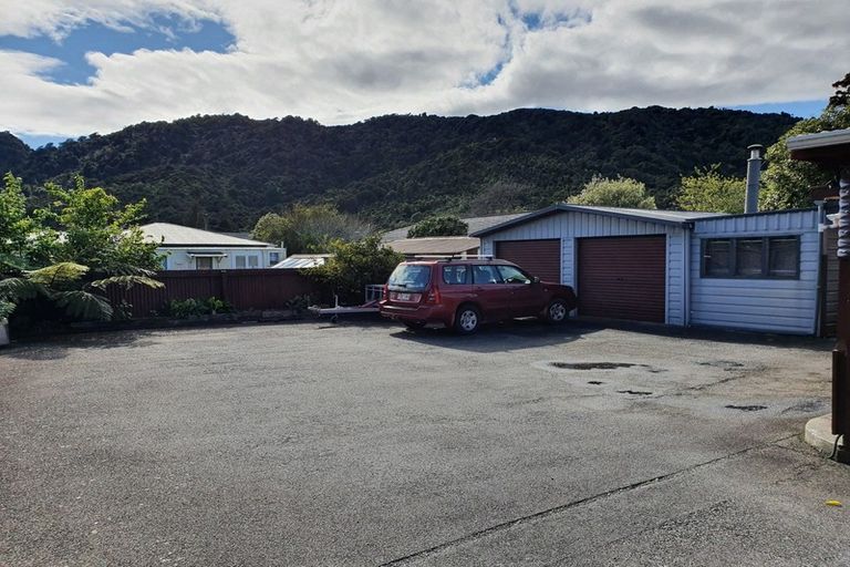 Photo of property in 107 Bright Street, Cobden, Greymouth, 7802