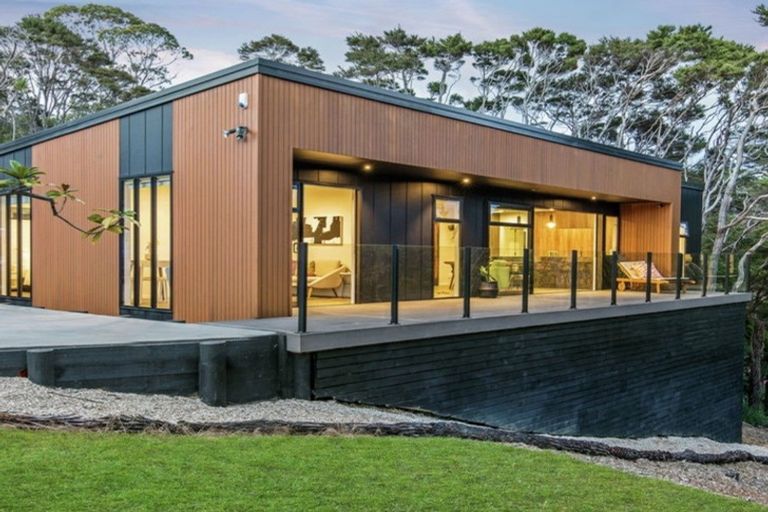 Photo of property in 131c Rosier Road, Glen Eden, Auckland, 0602