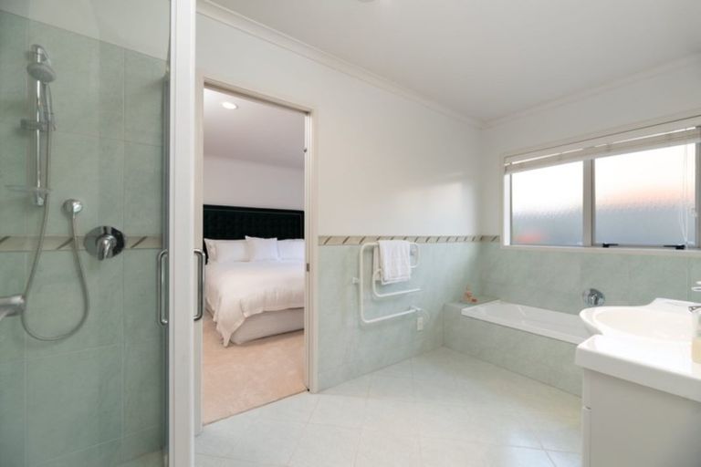 Photo of property in 1 Santa Cruz Drive, Papamoa Beach, Papamoa, 3118