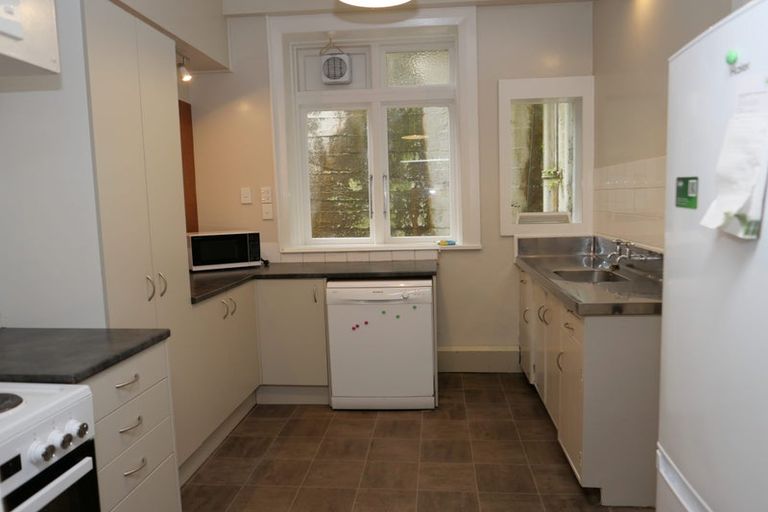 Photo of property in 84a Salamanca Road, Kelburn, Wellington, 6012