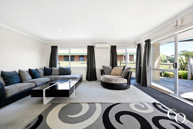 Photo of property in 15 Dalton Drive, Papamoa Beach, Papamoa, 3118