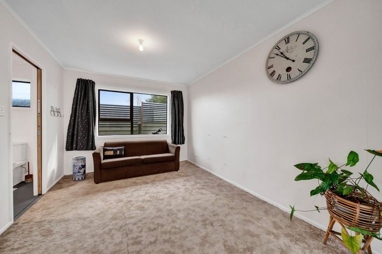 Photo of property in 4 George Street, Eltham, 4322
