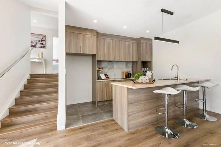 Photo of property in 29 Korokio Lane, Henderson, Auckland, 0612