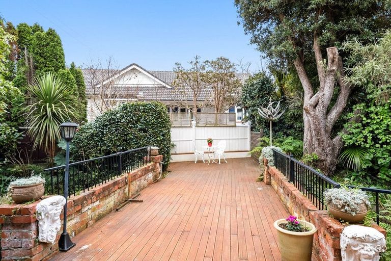Photo of property in 27 Penrose Street, Woburn, Lower Hutt, 5010