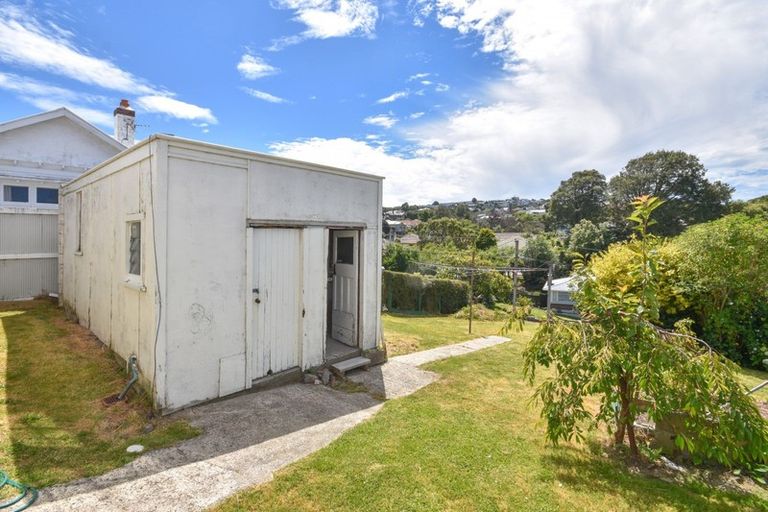 Photo of property in 32 Meadow Street, Mornington, Dunedin, 9011