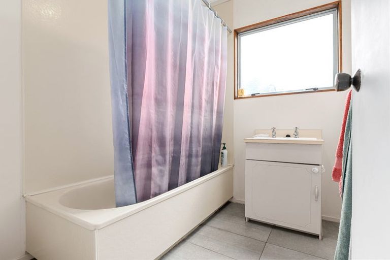 Photo of property in 3a Reeves Close, Fairview Downs, Hamilton, 3214