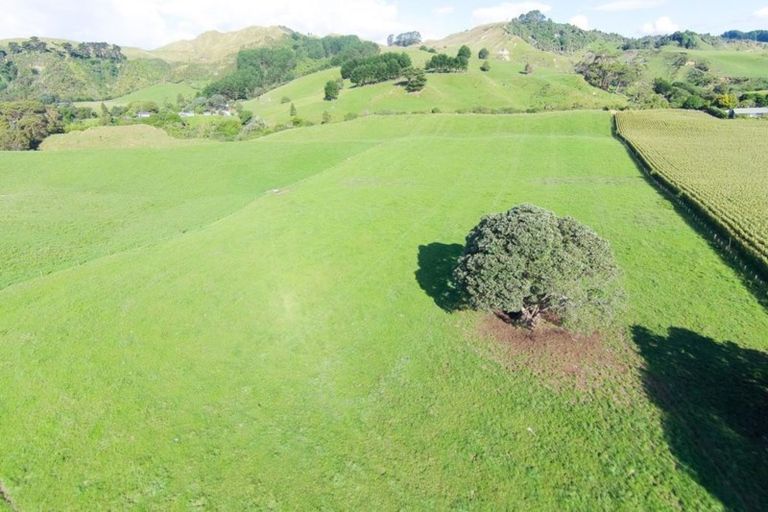 Photo of property in 1055 Pukearuhe Road, Waiiti, Urenui, 4377