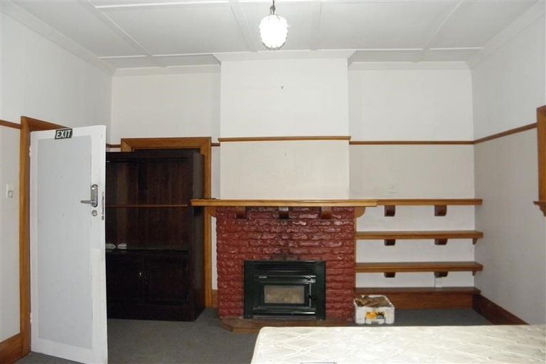 Photo of property in 271 Tay Street, Turnbull Thomson Park, Invercargill, 9810