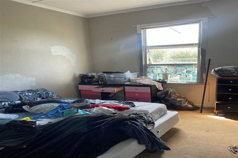 Photo of property in 6 High Street, Hawera, 4610