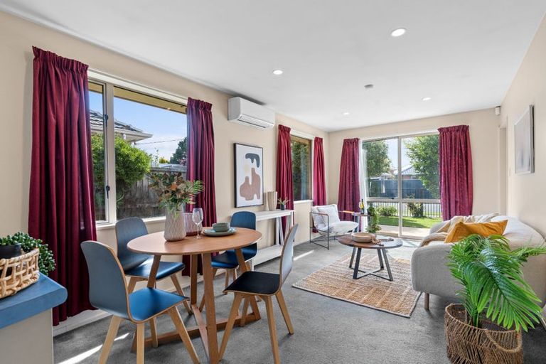 Photo of property in 1b Beatrice Place, Avonhead, Christchurch, 8042