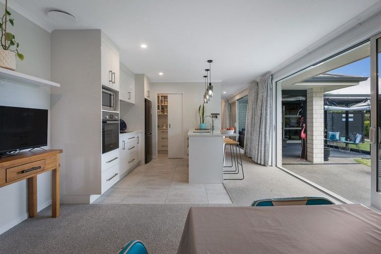 Photo of property in 15 Layla Place, Katikati, 3178